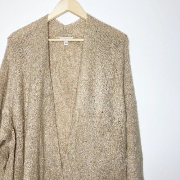 BP Boucle Oatmeal Cardigan - Picture 2 of 8
